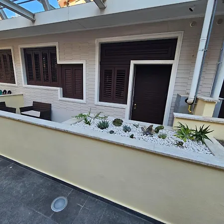 Trastevere Golden Luxury Loft * Rome
