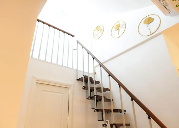 Διαμέρισμα Trastevere Golden Luxury Loft *